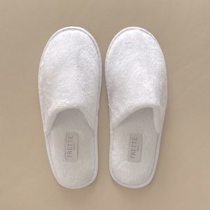 Frette - 1860 St Regis White Slippers